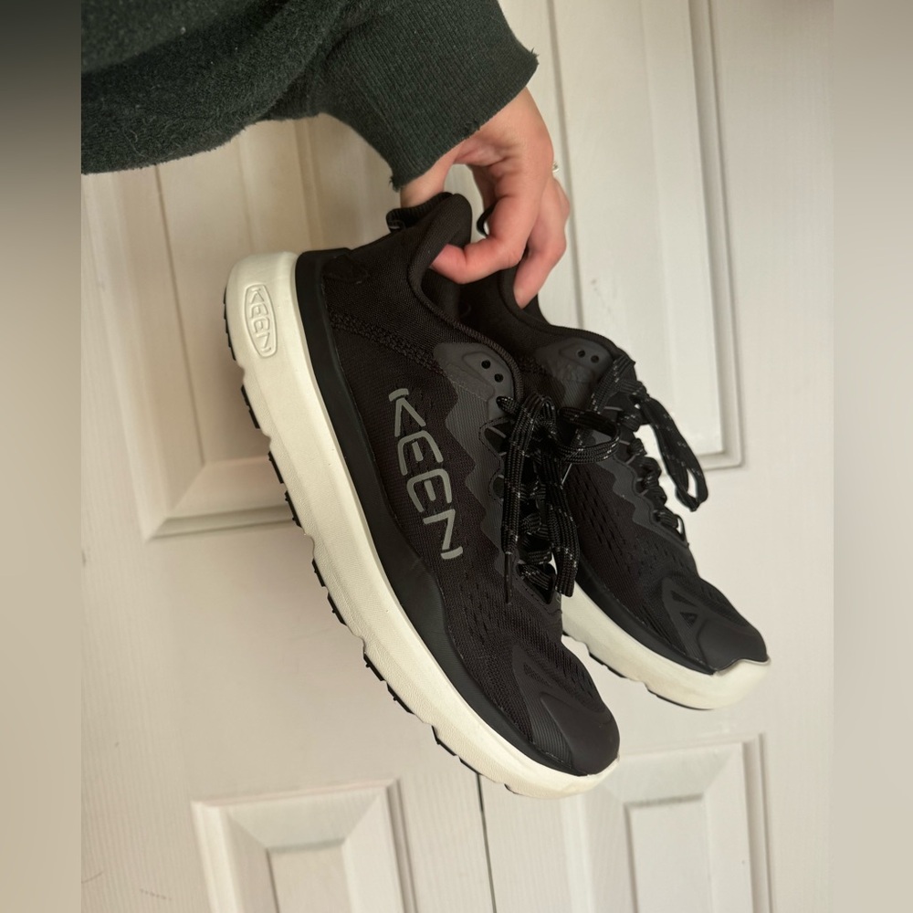 Keen Sneakers